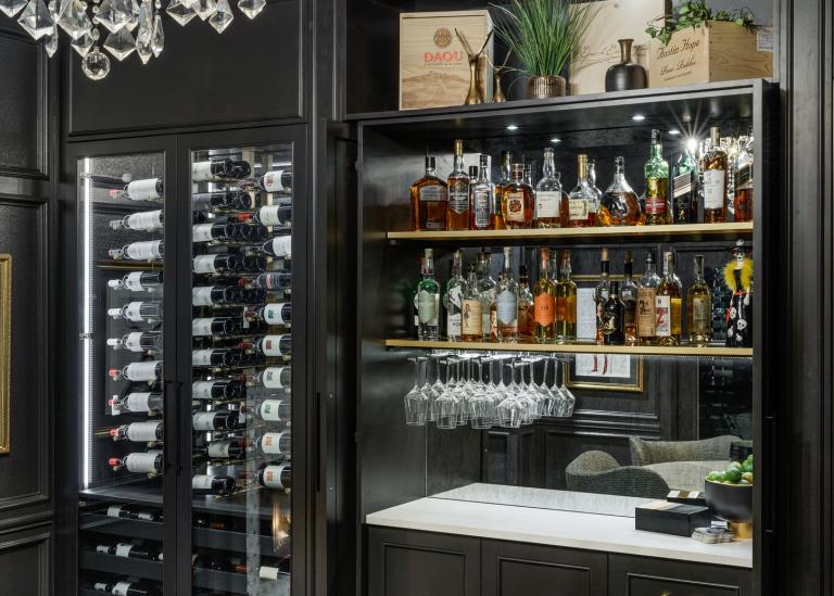 A Hidden Cocktail Room bar